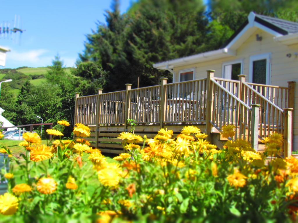Hele Valley Holiday Park Ильфракомб Номер фото